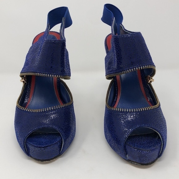 Alexander McQueen Blue Snakeskin Peep Toe Skull Zip Slingback Heels size 34 - Picture 2 of 7